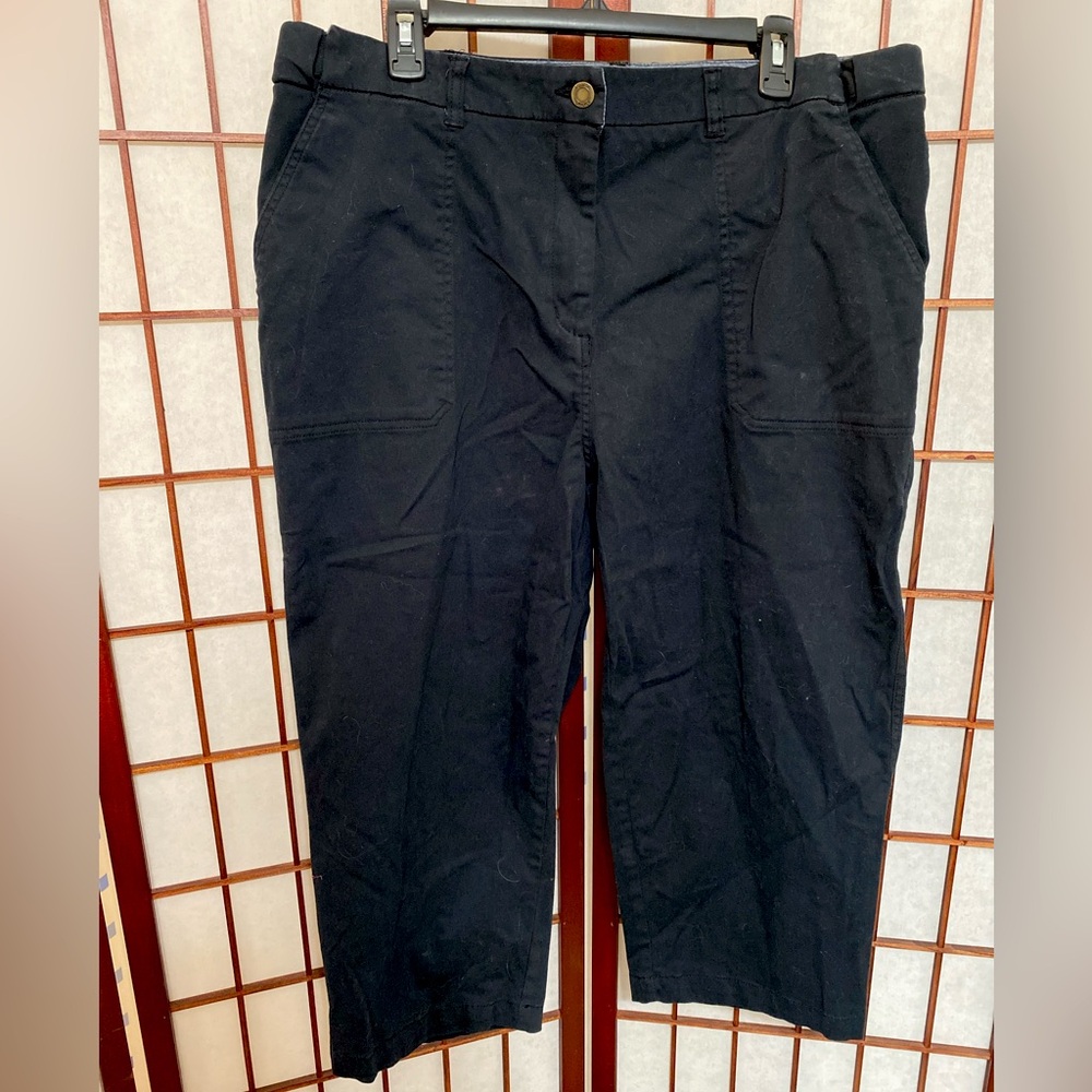 (S66) 16W Woman Within Black Freedom Waist Hidden Elastic Chino Capri